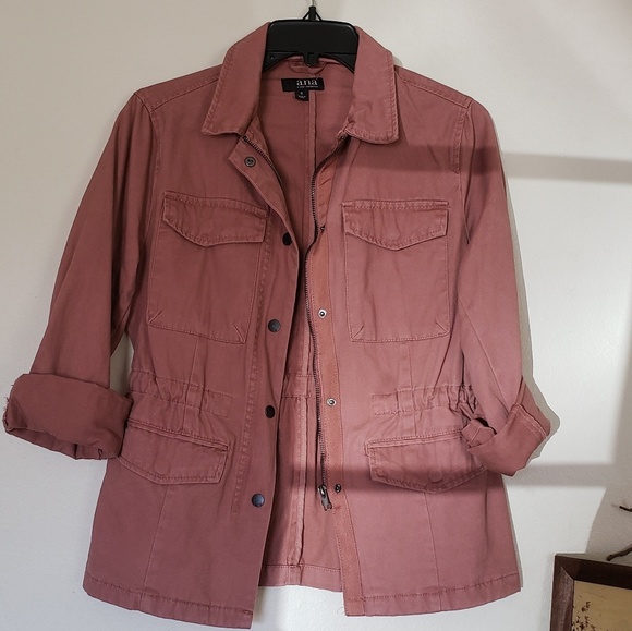Utility style jacket - Picture 2 of 6